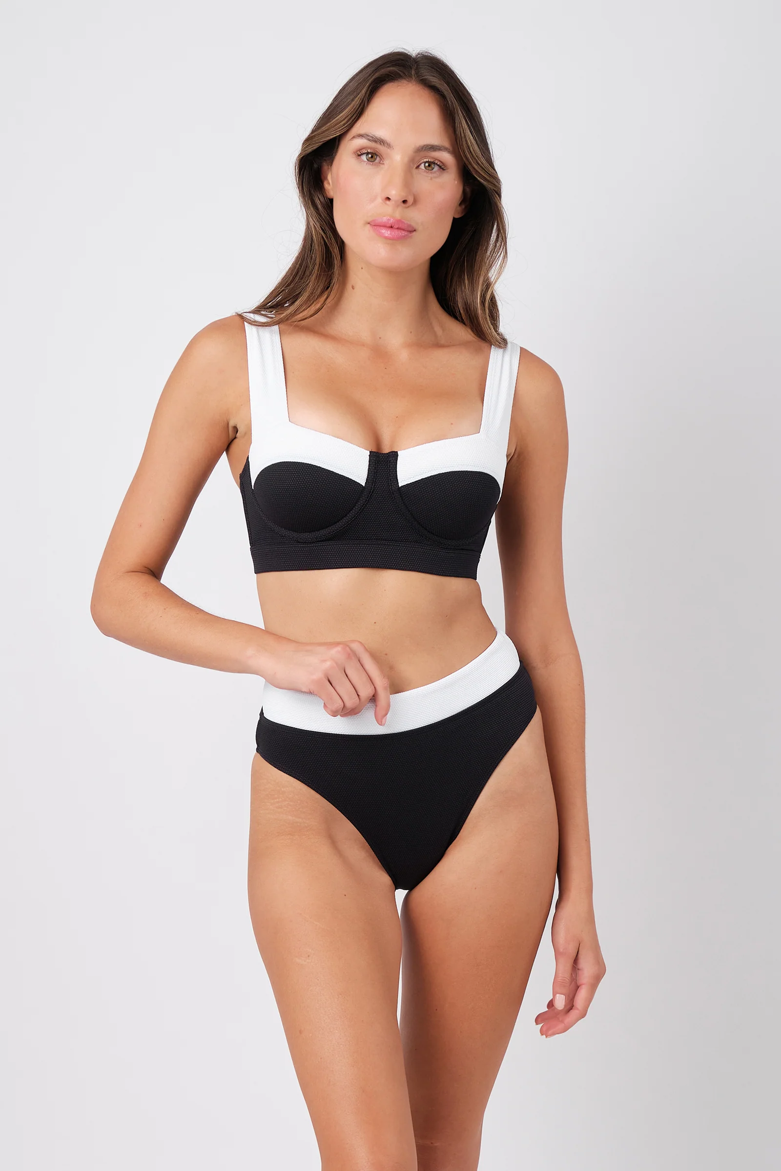High-Cut High-Waisted Bikini Bottom MONOCHROME TEXTURE - Image 3