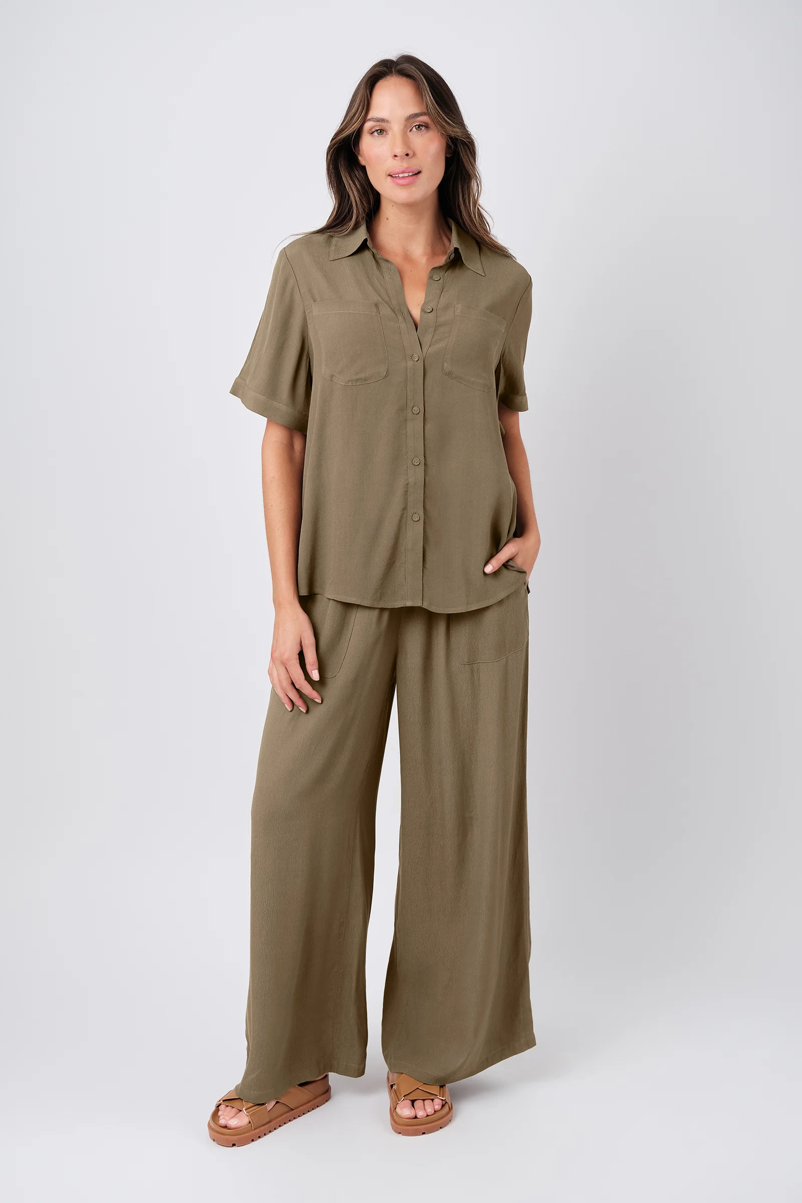 Short Sleeve Button-Up Shirt KHAKI - Image 4