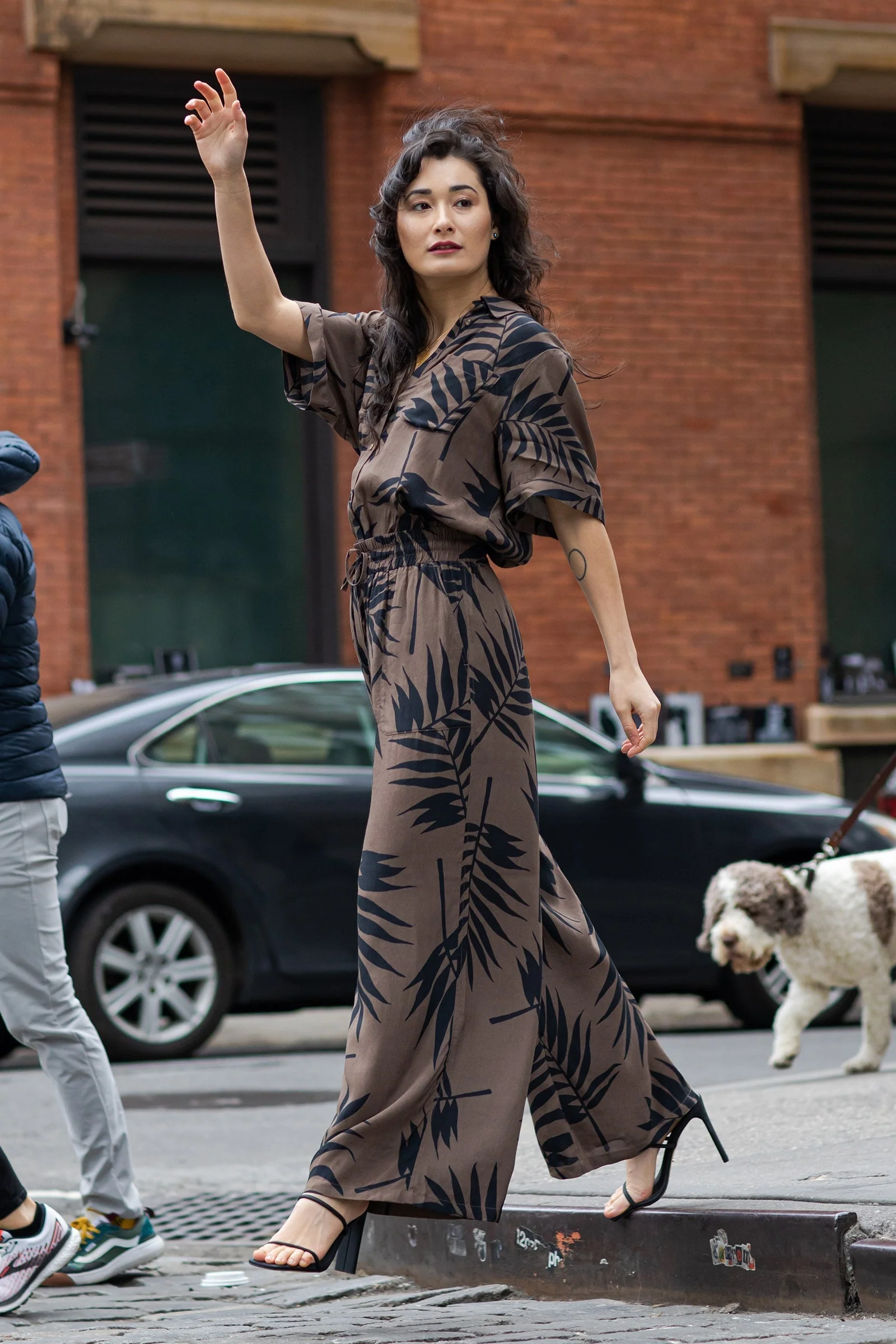 Short Sleeve Button-Up Shirt PALM SILHOUETTE CHOCOLATE - Image 7